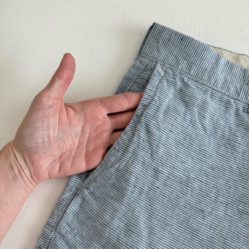 J Crew 9” Linen Shorts - Picture 4 of 7